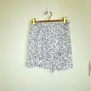 Fashion Women’s Silver Sequin Mini Skirt Size Small Party Glitter Stretch Waist